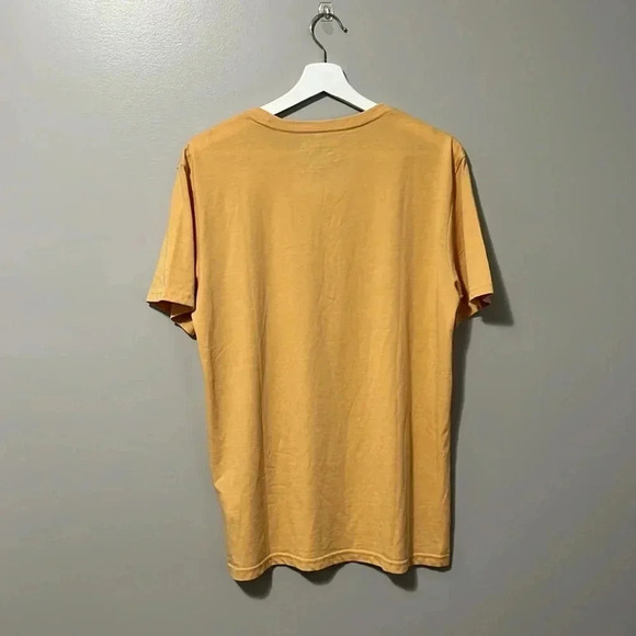 Lucky Brand Aloha Pinup Yellow Tee - Picture 5 of 8